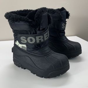 Sorel black commander snow winter boots kids size 10